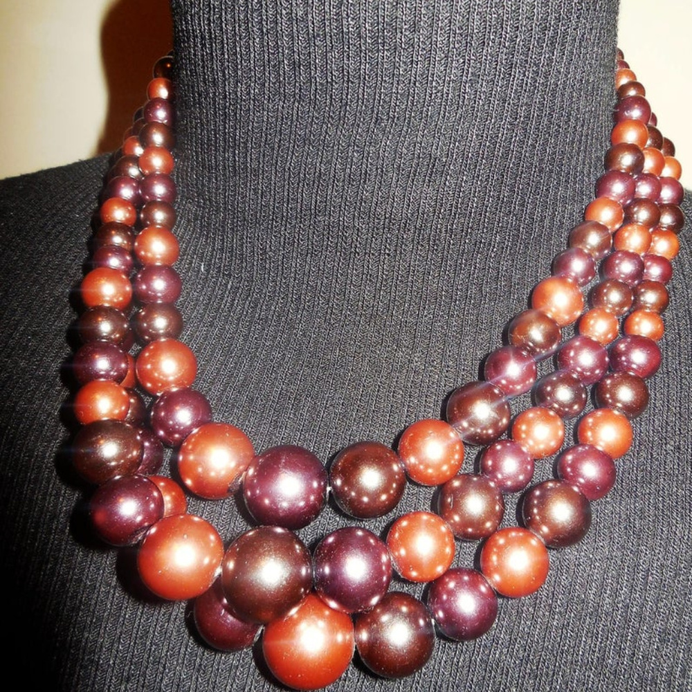 Pearl Necklace Multistrand Brown Beads 3-Strands